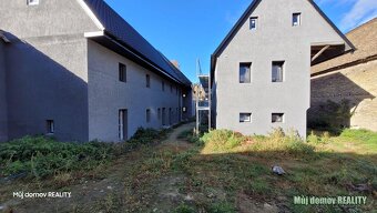 Prodej dvou rodinných dumu. Nabídka 2 atypických domů, Vruti - 17
