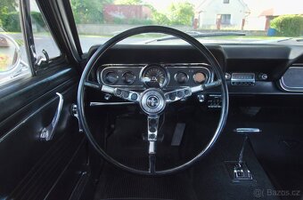 Ford Mustang 1966 - 17