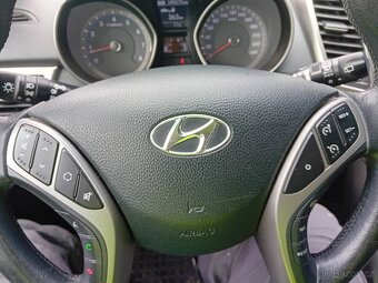 Hyundai I30 kombi - 17