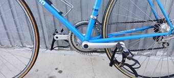 Silniční kolo styl Favorit, velikost rámu 53,5 cm - 17