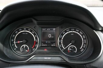 Škoda Octavia 2.0 TDI CR DPF RS - 17