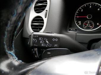 VW Tiguan 2.0TDi 4Motion DSG, R-Line, Nové ČR - 17