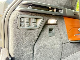 Prodám BMV X7 M 60 i - 17