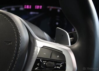 BMW X5 xDrive45e X Line Individual / hybridní automat - 17