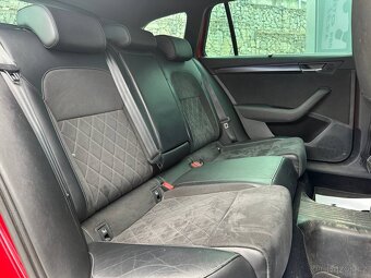Skoda Superb 2022 2.0 - 17