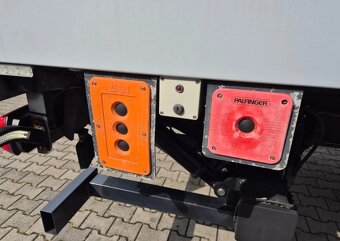 Mercedes-Benz Antos 2532 - 6x2 – Chlaďák - 17