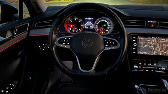 Passat 2.0tdi m.2021 Full LED Kamera Adapt.Tempomat El.kufr - 17