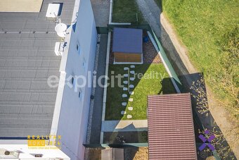 Prodej bytu 2+kk 65 m2 s vlastní zahradou 126 m2 a dvěmi stá - 17