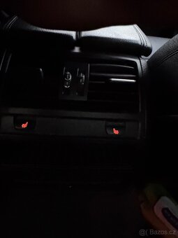 BMW 5 F10 2015.9 - 17