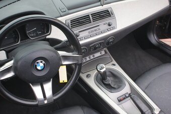 BMW Z4 3.0i (170kw) manuál, dovoz DE, XENONY, TOP STAV - 17