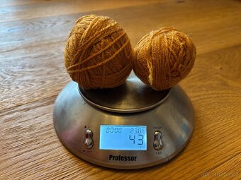 Vlněná příze - různé druhy - 19 kg celkem - 17