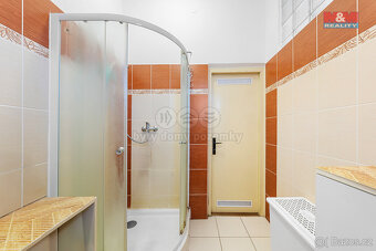 Prodej nájemního domu, 900 m², Varnsdorf, ul. Národní - 17