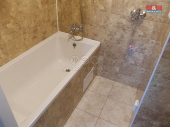 Prodej rodinného domu 5+3, 175 m², Šenov, ul. U Hřiště - 17