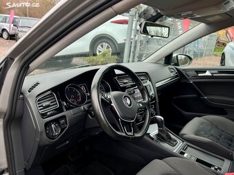 Volkswagen Golf 1.6TDi 77kw 1.Maj DSG Highline Serviska - 17
