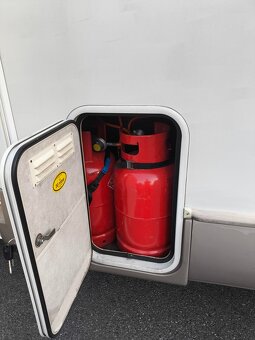 Obytný vůz Ford Transit 2,4 TDCI RIMOR EUROPEO - 17