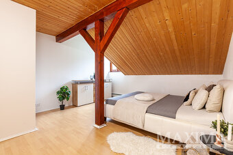 Dům 6 a více o ploše 352 m2 - Třebotov, Třebotov - 17