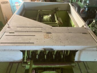 Claas Quadrant 1150 - 17