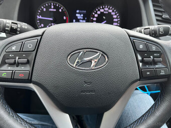 Hyundai Tuscon 1,7 crdi,CZ,1 maj.servis - 17