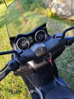 Yamaha X-Max 125i Business ABS CZ TP - 17