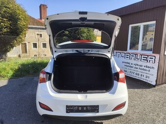 Hyundai i30 Cupe.1.4,16V,73kw.R.V.9/2014.STK Nová.Km 124 300 - 17