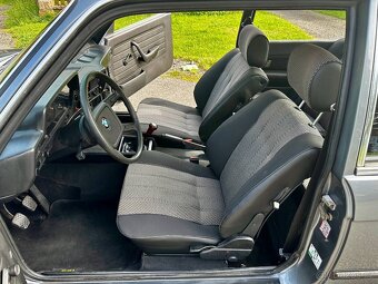 BMW E21 320/6 - 17