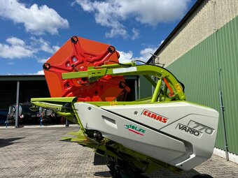 CLAAS LEXION 7400 - 17
