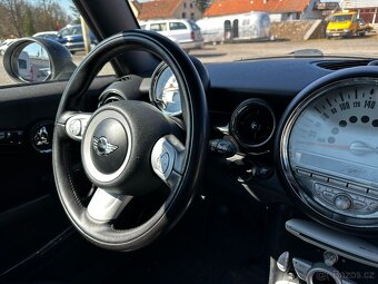 MINI COOPER 1,6i - PANORAMA - TAŽNÉ ZAŘÍZENÍ - 17