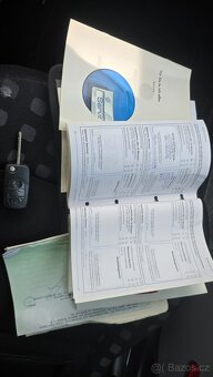 Brouk VW NEW Beatle, Pampeliška XENONY  Velmi hezký stav - 17