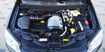 Chevrolet Captiva 2,0 VCDi - 16V - 110kw. . 4X4 - 7 MÍSTNÉ - 17