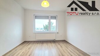 Prodej, byt 3+1, 75 m2, Jaroměř - 17