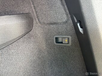 Škoda Karoq 1.5tsi Sportline m.r.2021Matrix acc kamera - 17