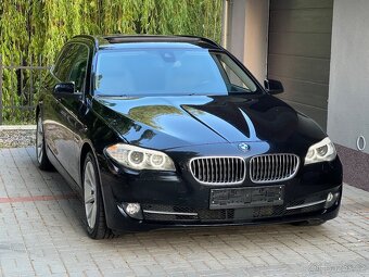 BMW F11 530D X-DRIVE /COMFORTSITZE/PANO/HEAD-UP/ČR-187,000KM - 17