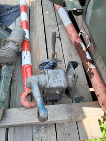 Praga V3S  náhradní díly - 17