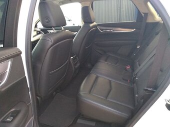 2019_CADILLAC XT5 3.6L V6 4x4_EU model_587.000Kč netto_ - 17