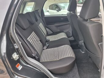 Suzuki SX4 1.6i 16V 88KW 4x4 + Zimní kola, Naj: 91tKM - 17