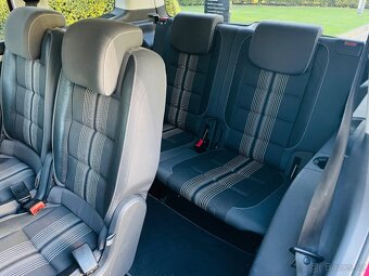 Volkswagen Touran 1.2TSI 77KW 7MÍST MANUÁL VÝHŘEV SERVISKA - 17