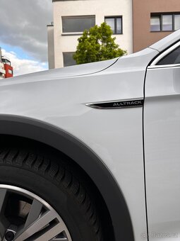 Volkswagen Passat nebo 2.0 TDI 147 kW, 4x4 - 17