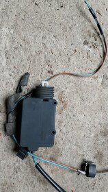 Prodám kola na Škoda Felicia Combi GLX 1.6 MPI 55 kW - 17