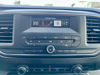 Peugeot Traveller 1,5 BlueHDi 120 ACTIVE L2H1/2019 - 17