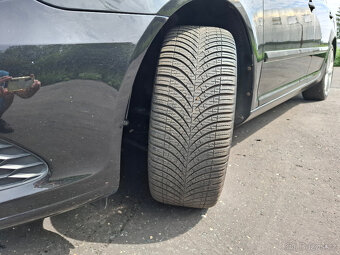 Škoda Octavia RS II kombi 2.0TDi 125kW,tazné,nez.topení - 17