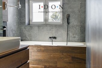 Luxusní byt 3+kk, celková plocha 75m2, osobní vlastnictví, t - 17