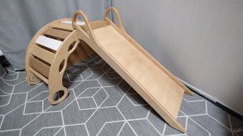 Barevná montessori houpačka - duha - 17