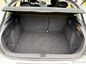 Citroen C4, 2013, 1,6HDi 68kW, ČR, Klima, Tempomat - 17