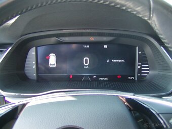 Octavia Combi 2.0TDi, STYLE, NAVI, PLNÁ VÝBAVA, VÝB.STAV - 17
