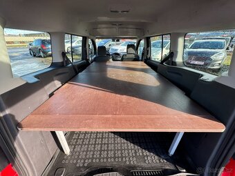 Ford Tourneo Connect 1,5D 88 KW BEZ AD BLUE DPH - 17