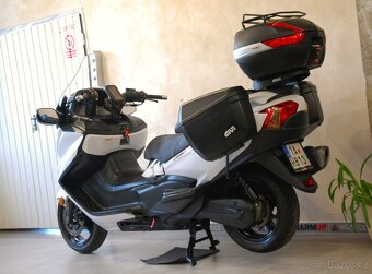 Suzuki Burgman 650 - VÝPRODEJ, původ ČR, hezký stav - 17