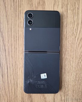 Samsung Zflip 4, 8GB, 128GB - 17