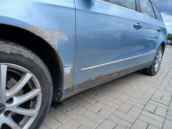 Volkswagen Passat 2,0 TDI 103 kW KOROZE - 17