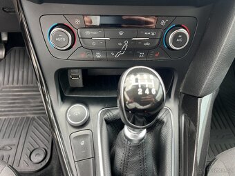 Ford Focus Combi 1.5 TDCI 88KW TITANIUM, Po 1. Majiteli - 17
