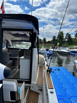 QUICKSILVER Activ 905 WEEKEND + MERCURY F 300 V8 EFI EXXLPT - 17